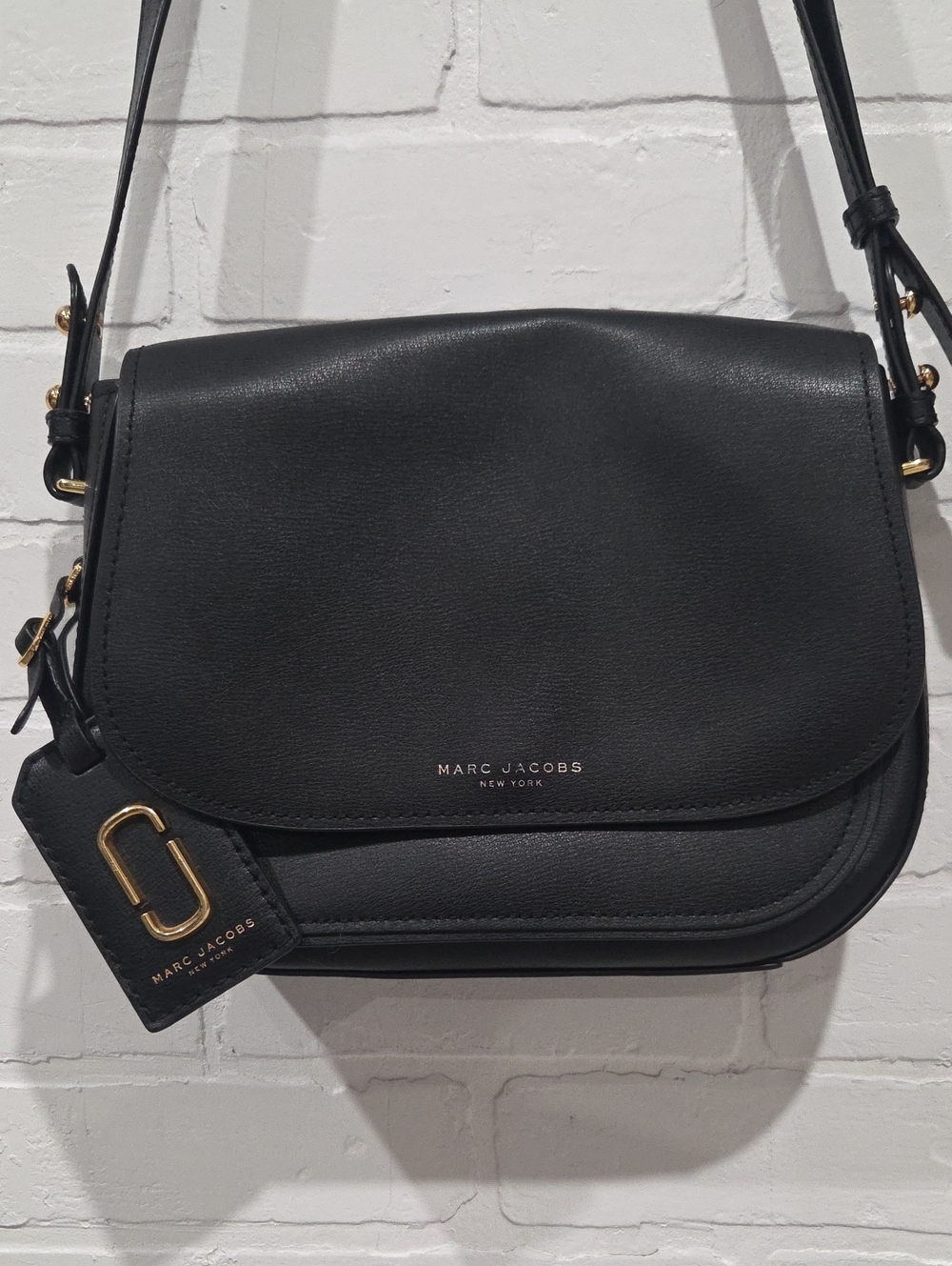 Marc Jacobs Black Leather Crossbody with Gold Hardware and Logo Tag